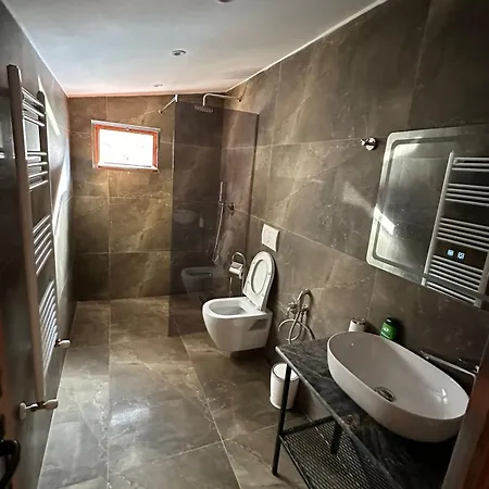 Relax * فالبني