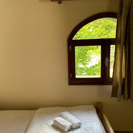 Hotel Relax *